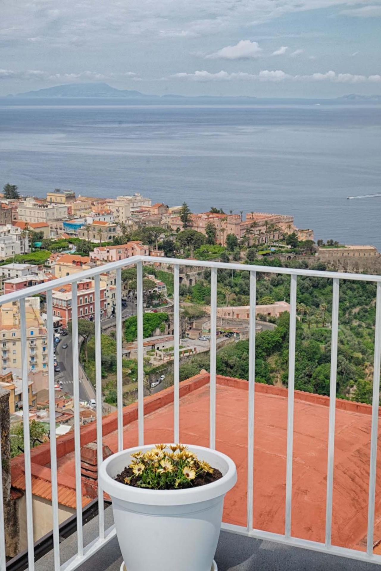Casa Mareluna Vico Equense Værelse billede